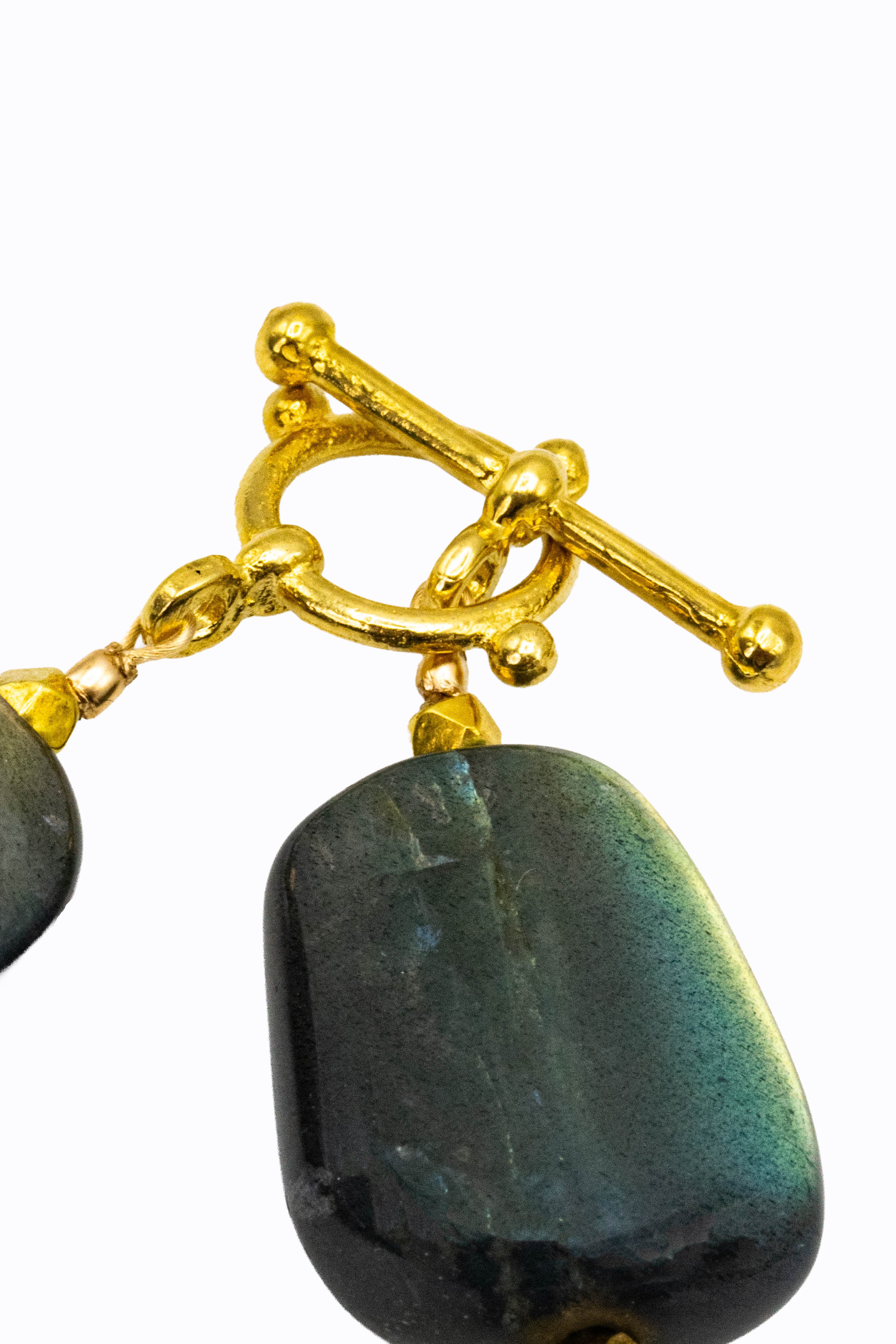 Noosa labradorite necklace — close-up — Alexandra Essex Exquisite Jewels